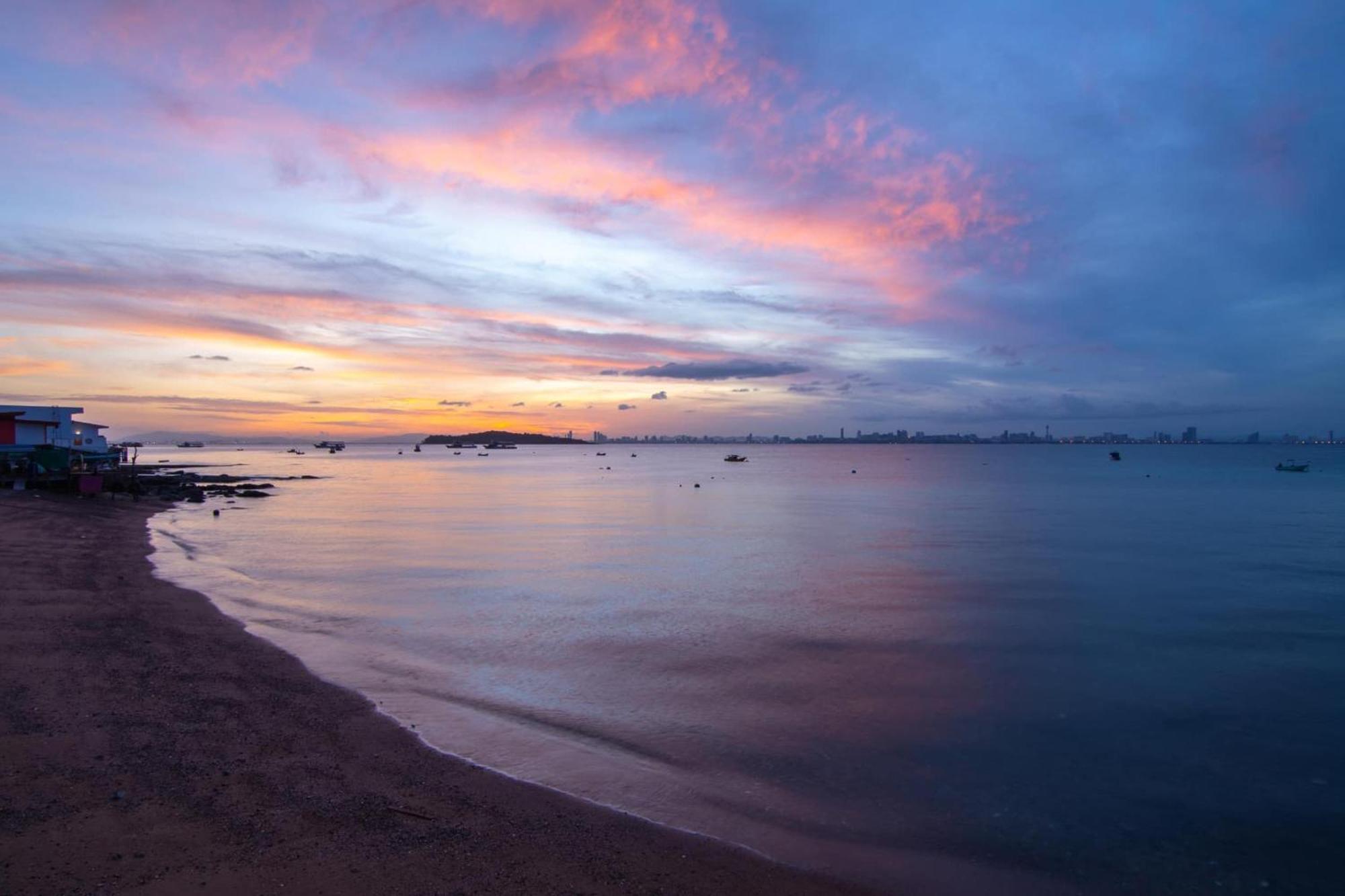 Baan Sailboat Beach Kohlarn Екстер'єр фото