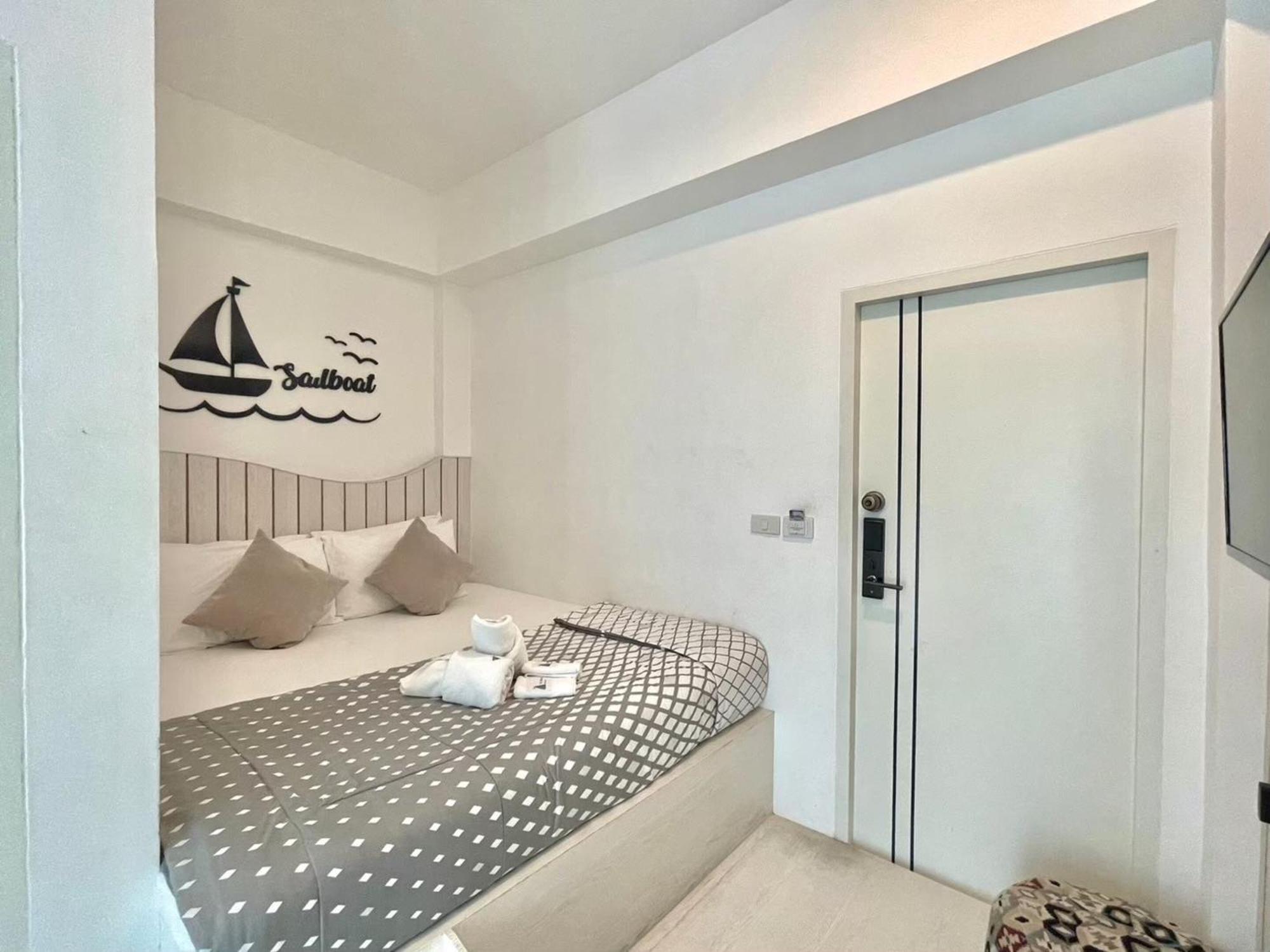 Baan Sailboat Beach Kohlarn Екстер'єр фото